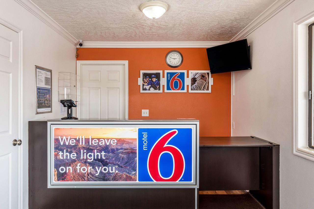Motel 6 Tremonton, Utah Экстерьер фото