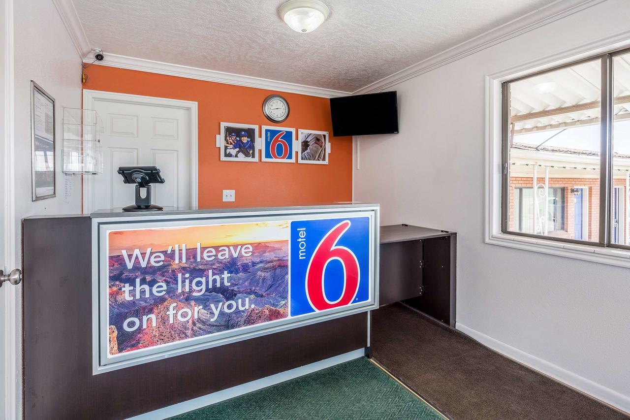 Motel 6 Tremonton, Utah Экстерьер фото